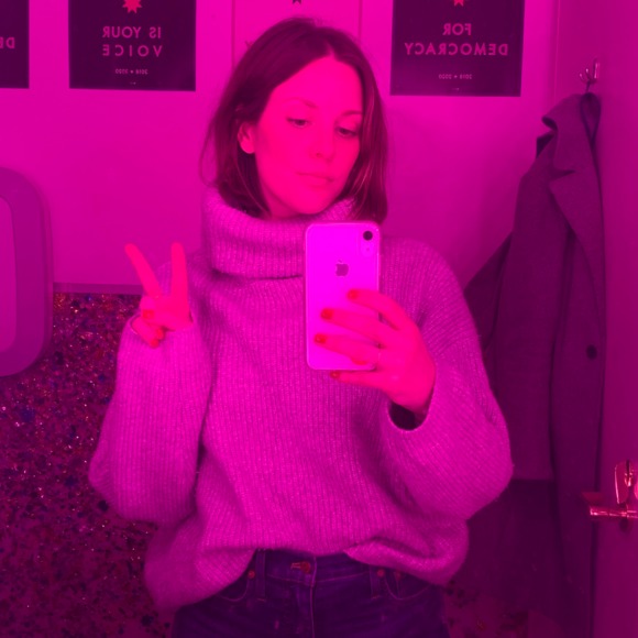 nicolebbaron
